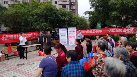 武汉复古南洋风避坑｜花小钱出效果，7个细节越住越有腔调